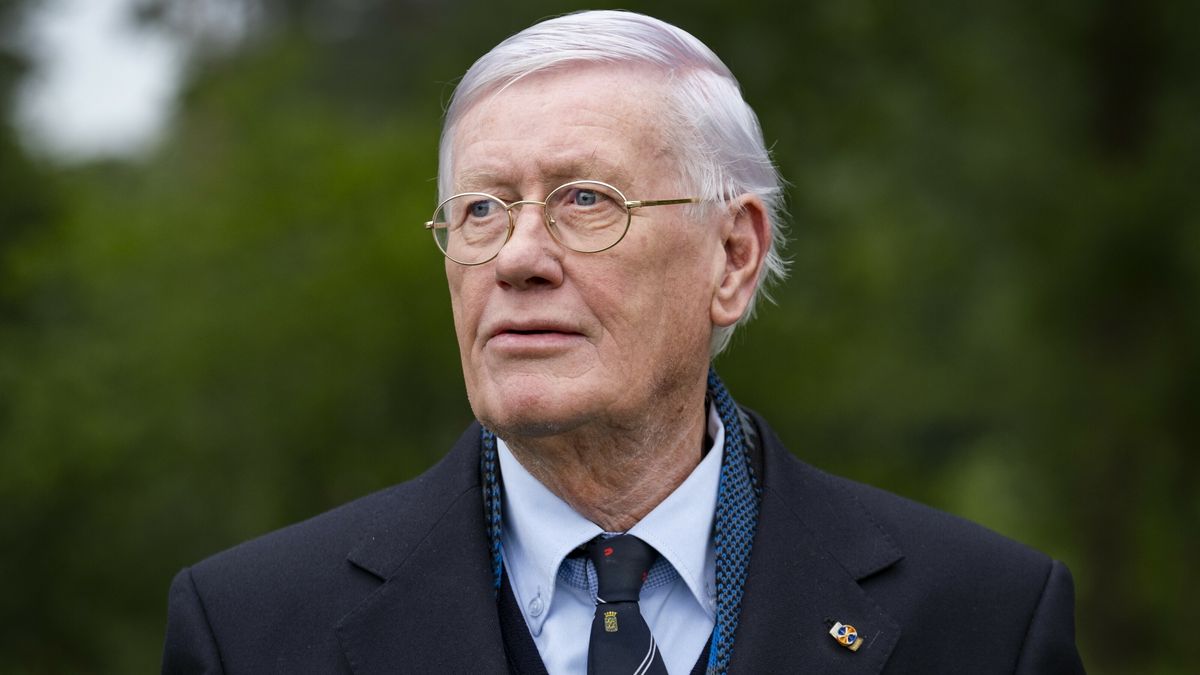 'Orakel van Diever' en oud-leider VVD Hans Wiegel overleden