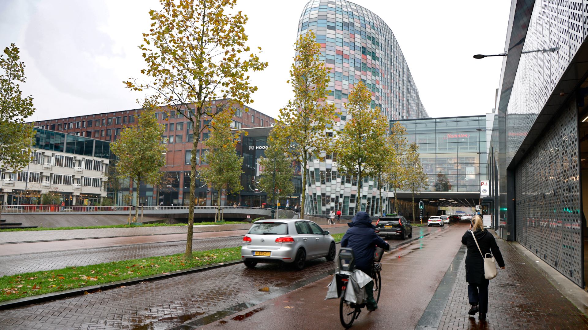 Dit jaar nog geen boetes voor bestuurders die over afgesloten Catharijnesingel rijden