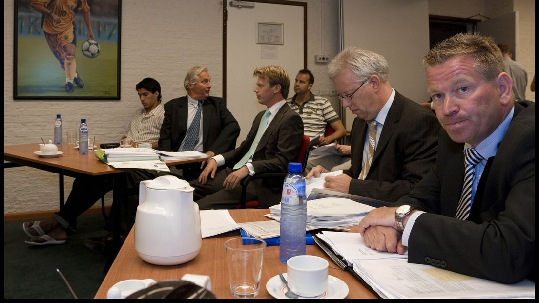 Luis Suárez (l) en FC Groningen stonden in augustus 2007 lijnrecht tegenover elkaar voor de arbitragecommissie van de KNVB
