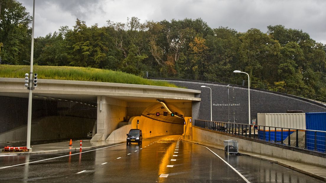 De Hubertustunnel gaat tijdens de renovatie in beide richtingen dicht
