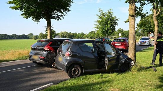 Botsing bij Voorthuizen • brand bij bedrijf. Botsing bij Voorthuizen • brand bij bedrijf.