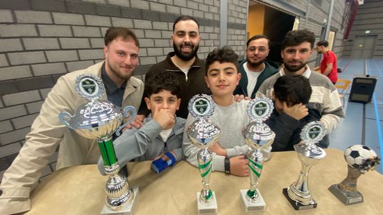 In het holst van de nacht wordt in Deventer gestreden om de Ramadancup Nieuws