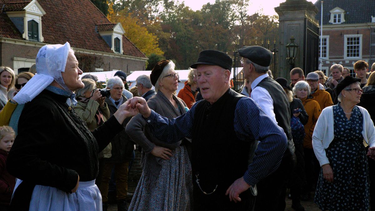 In beeld: winterfair Winter Heerlijckheid in Diepenheim