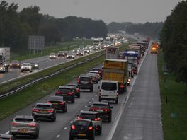 Ochtendspits met file op A28 en A32 na ongeluk met meerdere voertuigen