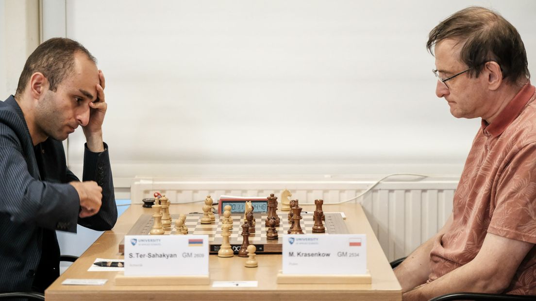 Ter-Sahakyan Krasenkow schaken HZ-toernooi