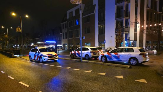 Onderzoek steekpartij winkelstraat • brand verwoest schuur