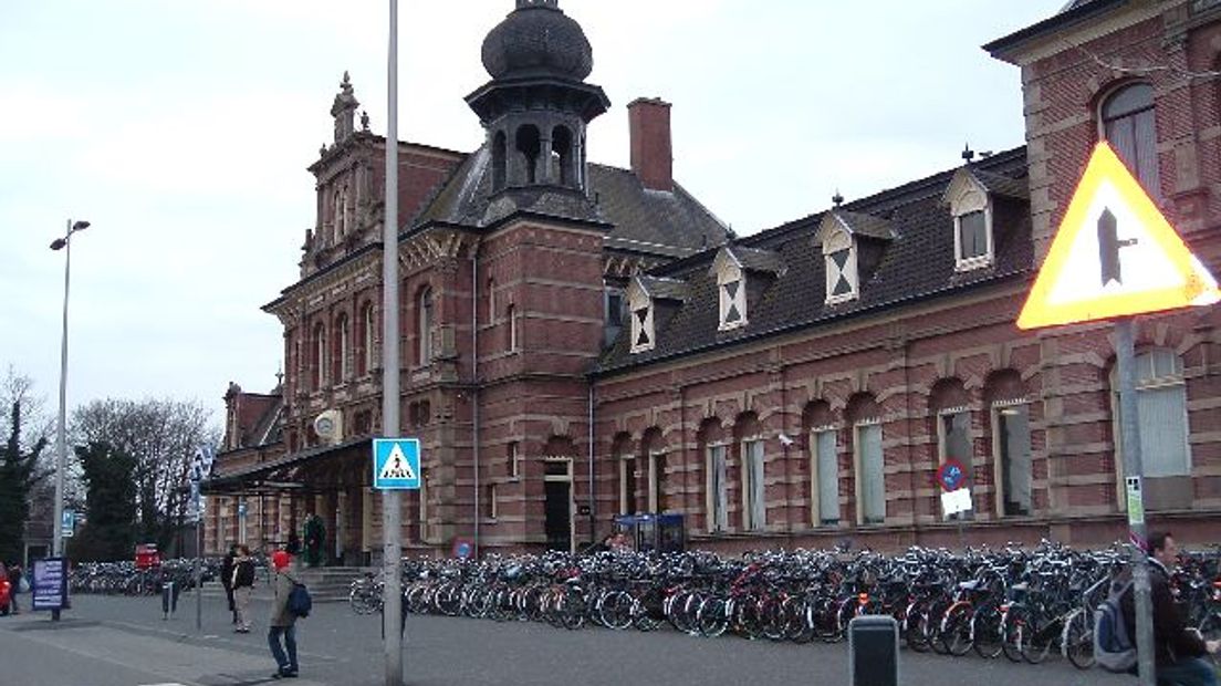 Station Delft 1