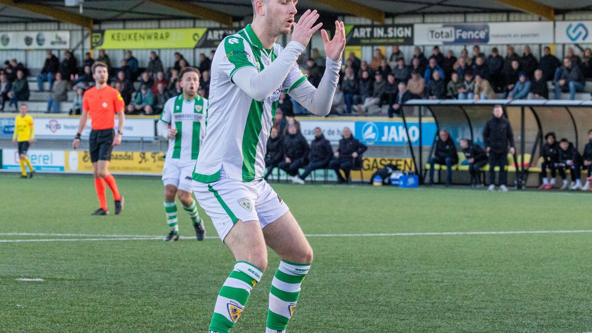 Kloetinge heeft het tegen UNA aan de stok met de arbitrage en blijft steken op één punt