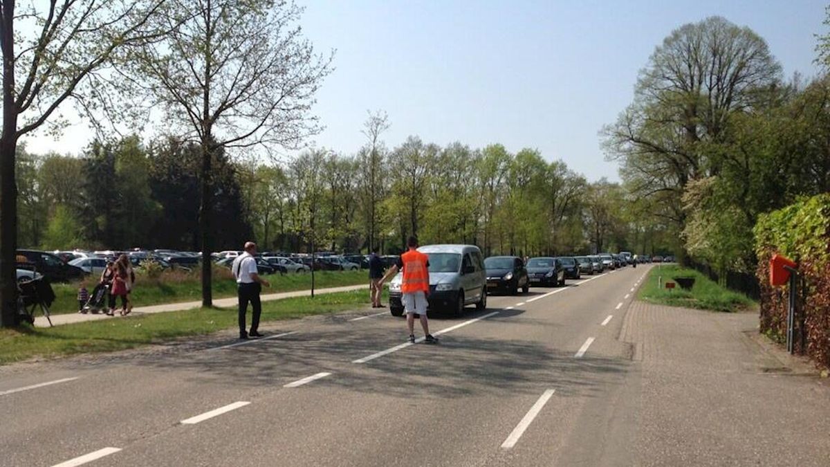 Drukte bij viering Syrisch-Orthodox Paasfeest in Glane