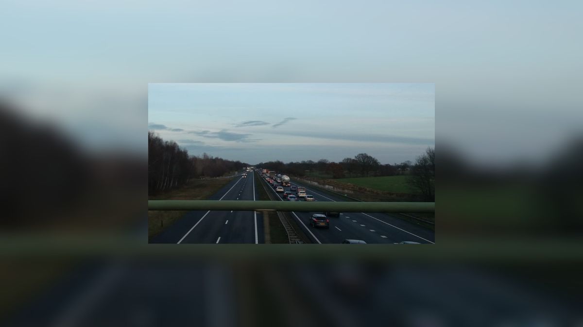 Glas op de A7 tussen Beetsterzwaag en Tijnje
