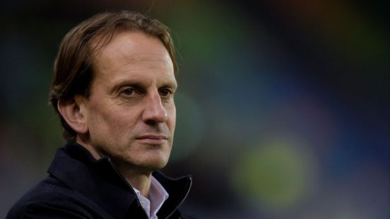 Vitesse speelt gelijk en blijft laatste