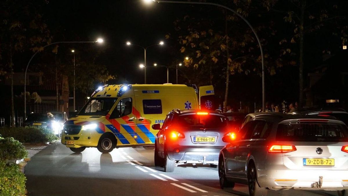 112 nieuws: Brandweer opzoek naar vreemde lucht in Hengelo | Meerdere branden in Vroomshoop