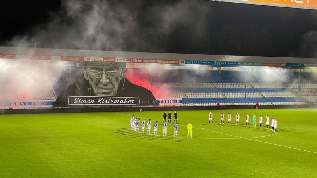 Een minuut stilte bij De Graafschap voor Simon Kistemaker