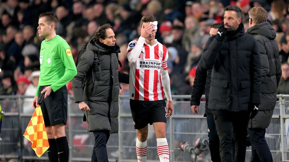 Luuk de Jong geblesseerd, niet tegen FC Emmen