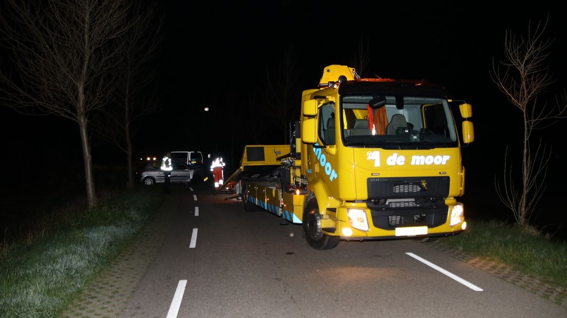 Vrouw gewond bij ongeluk Wolphaartsdijk 2