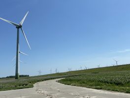 Hoekse windmolens leveren geen stroom aan Hoekse inwoners