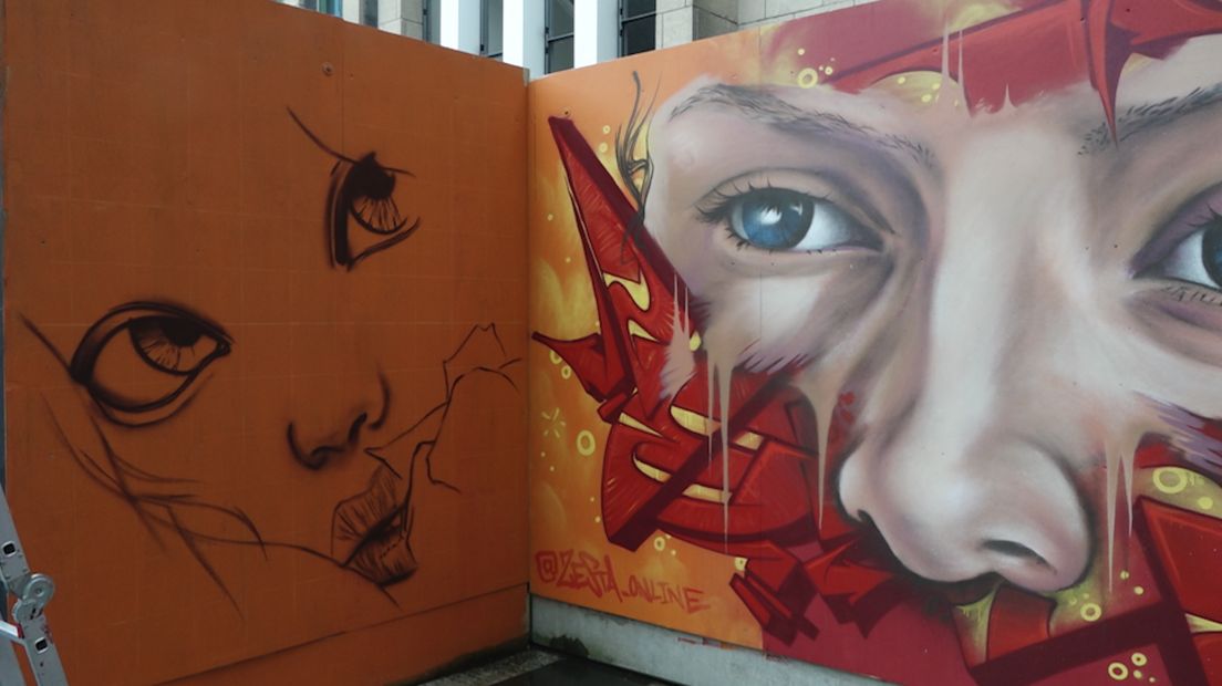 Graffiti binnentuin Provinciehuis