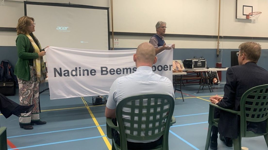 Wanda en Jacques houden een lezing in de gevangenis