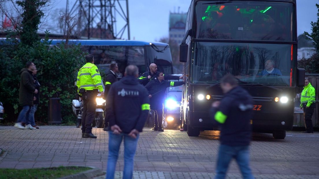 Me bij een supportersbus van FC Twente.