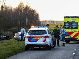 Auto yn de feart by Hearrenfean, ien persoan oanholden