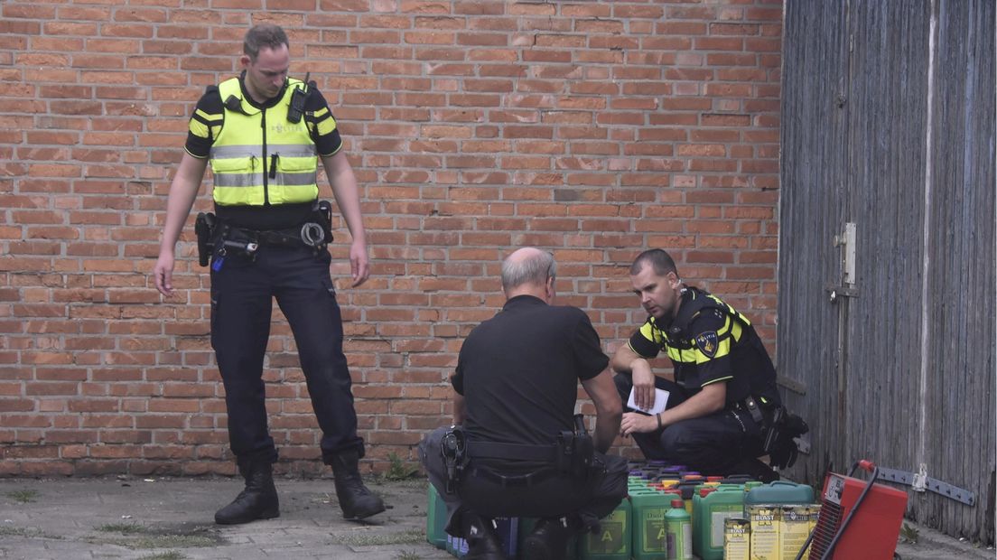 Politie inval Almelo