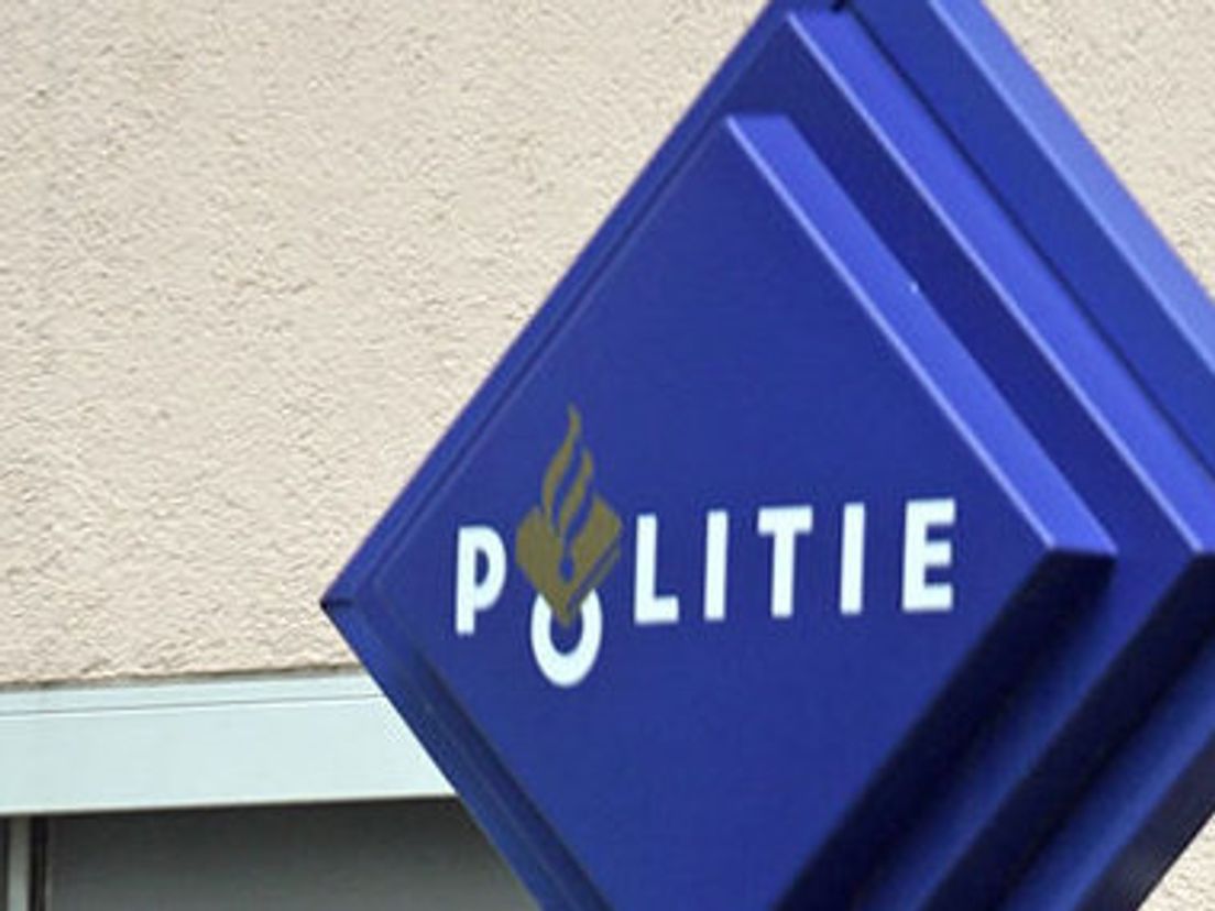 politielogo5.cropresize-3.jpg