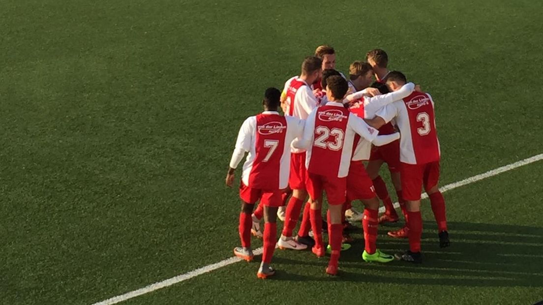 HZVV wint opnieuw en staat 8 punten los van Oranje Nassau (Rechten: Archief RTV Drenthe)