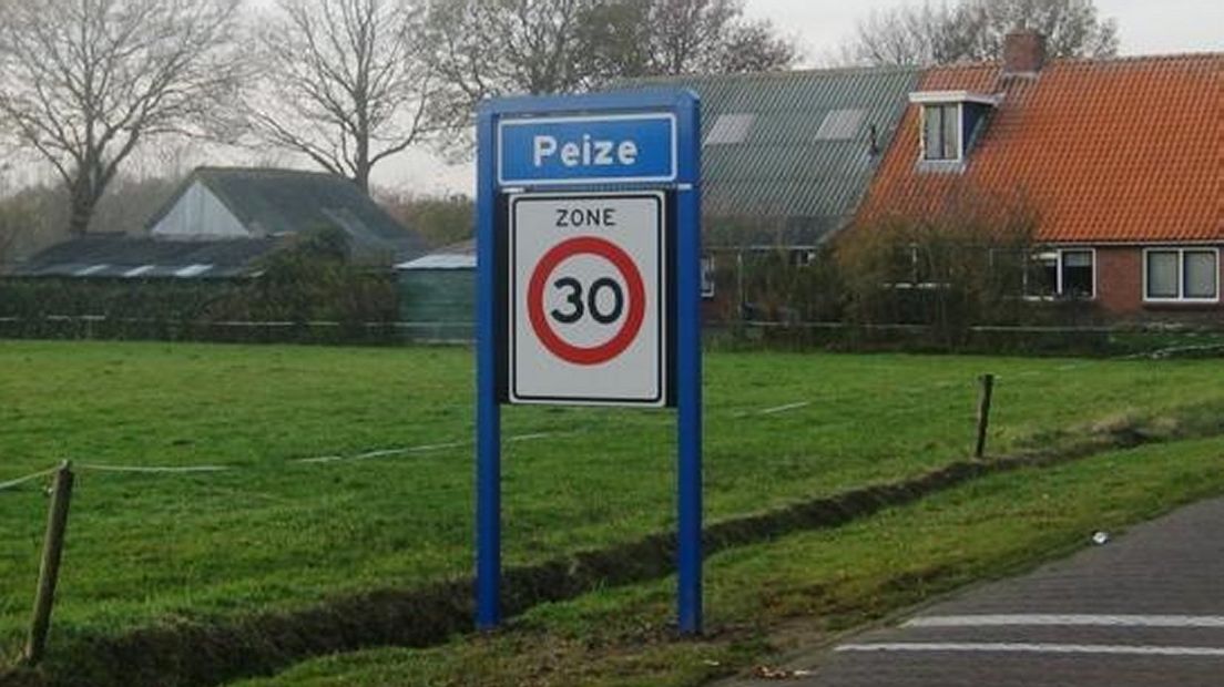 Peize in trek bij Groningers
