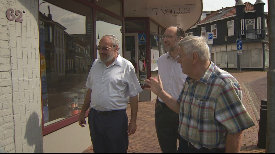 Zoons van Maurits Schaap met Jac Naeije in Axel