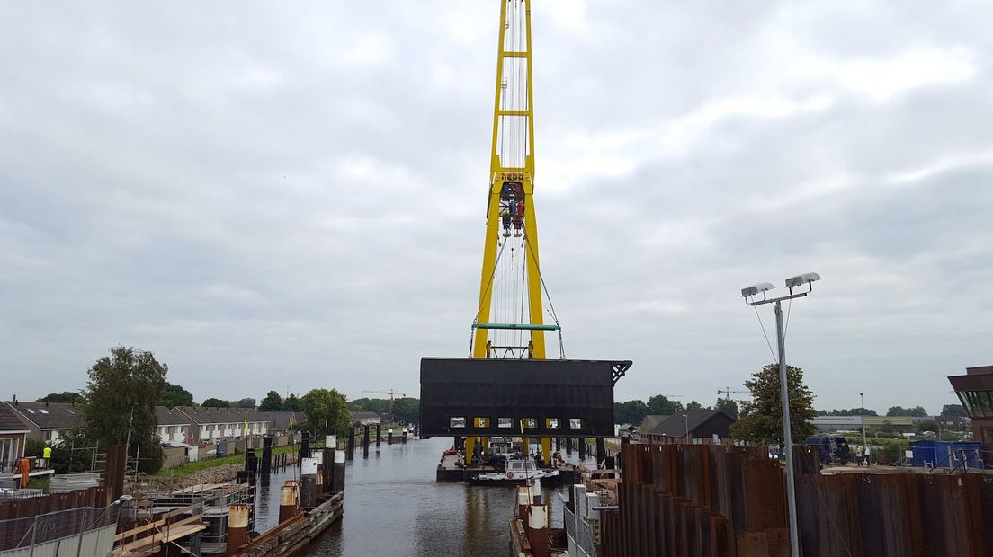 De Meppelerdiepsluis kreeg onlangs een nieuwe deur