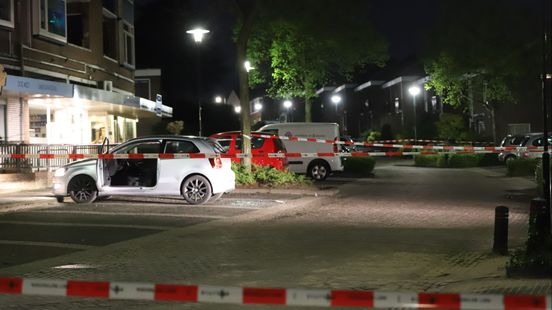 Persoon gewond geraakt bij steekpartij in Rhenen, politie zoekt verdachte(n)