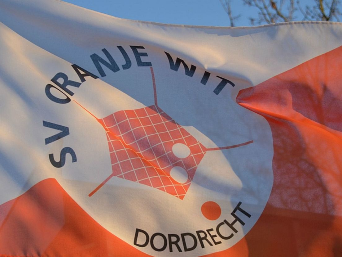 oranjewitvlag