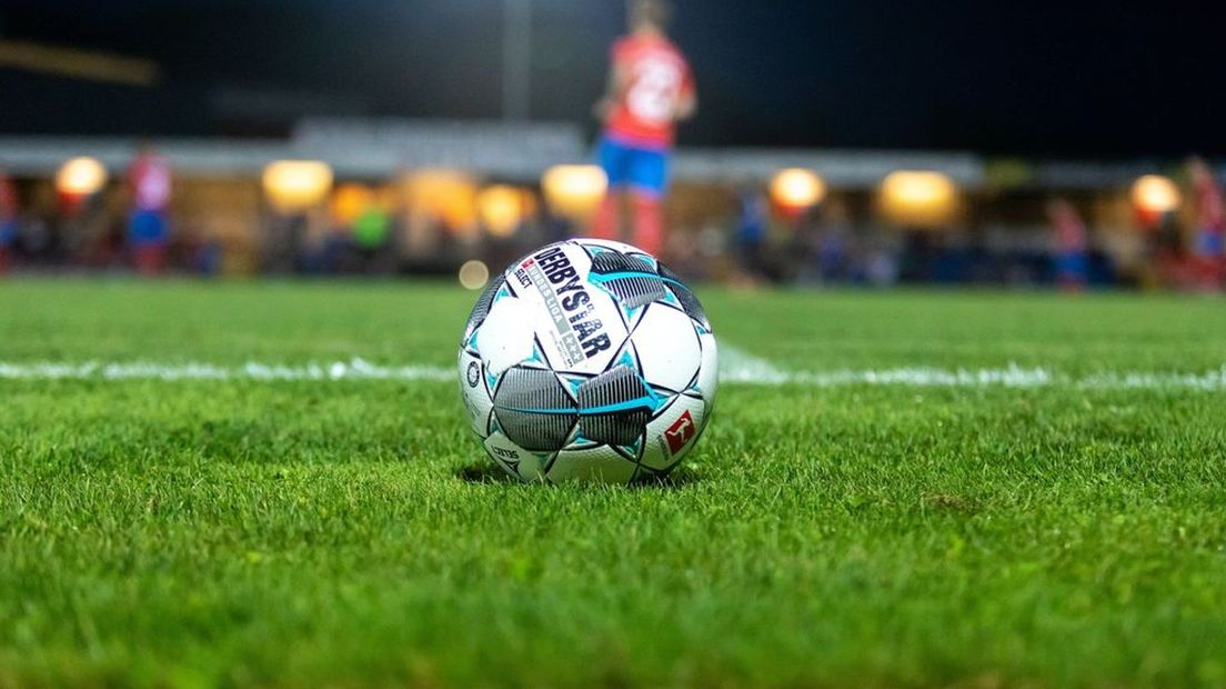 Trainer stapt op vanwege wangedrag eigen spelers