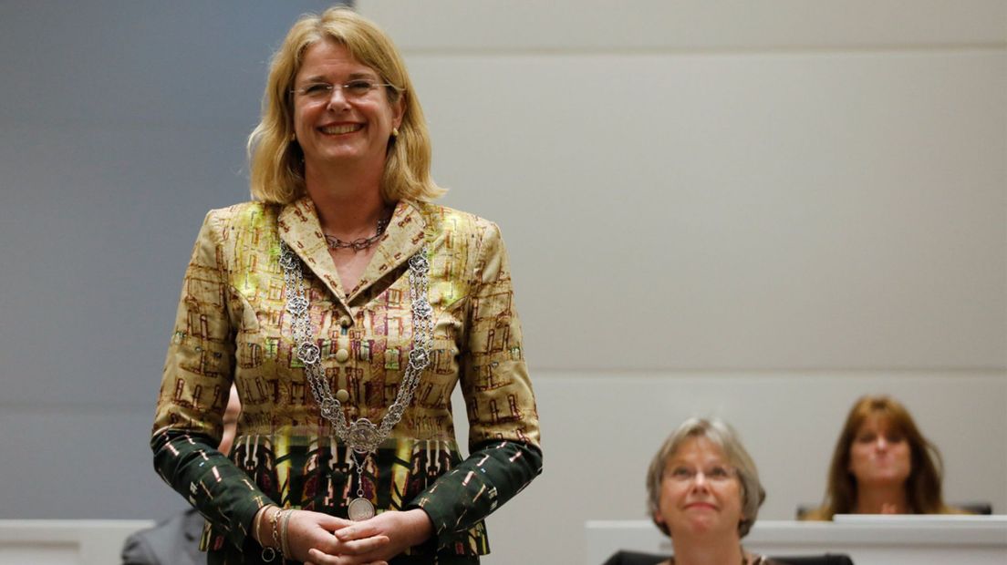 Pauline Krikke na haar installatie als burgemeester