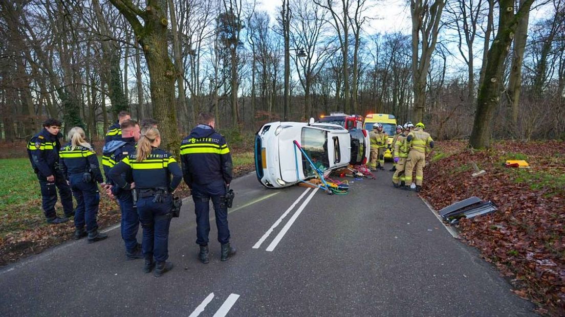De politie bekijkt nog hoe het ongeval kon gebeuren.