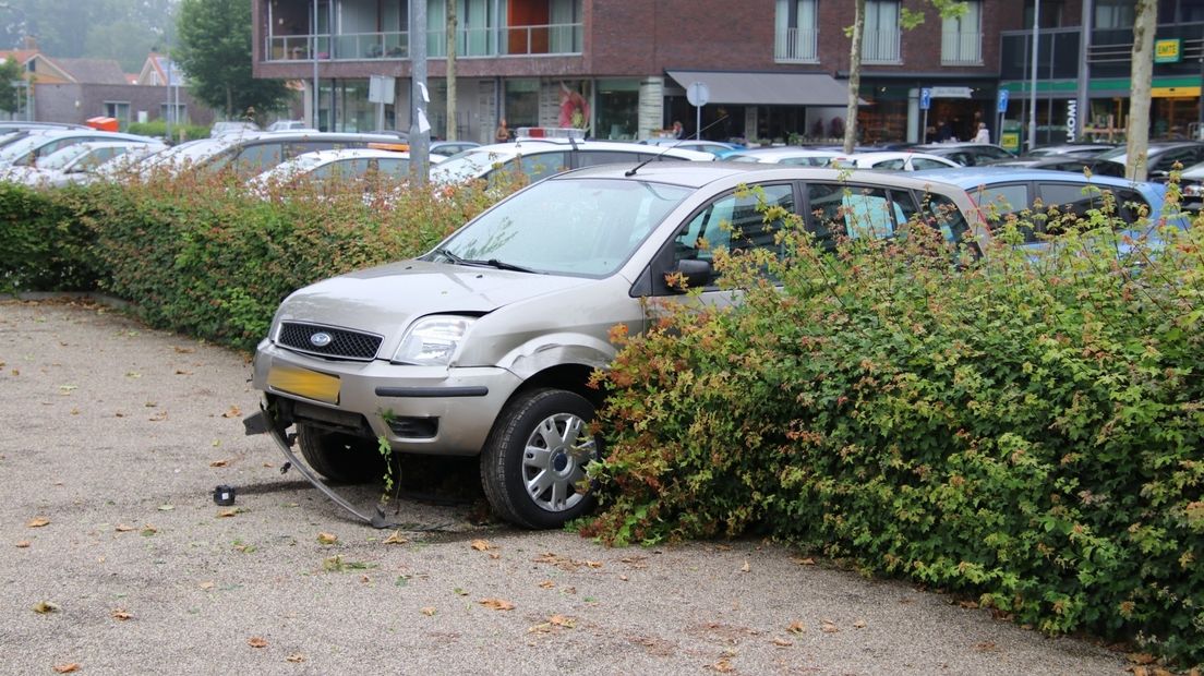 Onwel geworden automobilist beschadigt zeven auto's