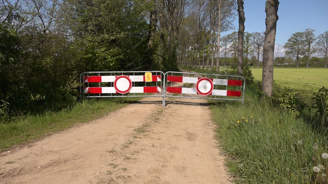 De Welpshofweg in Aalten is een plek waar drugsafval werd aangetroffen.