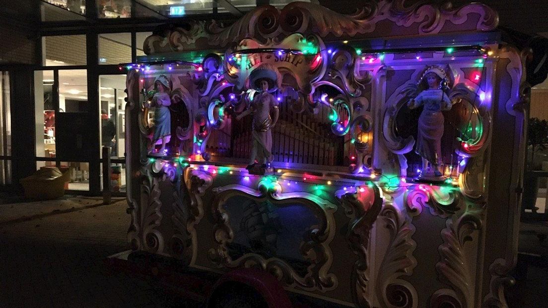 Draaiorgel voor het muzikale tintje aan de optocht