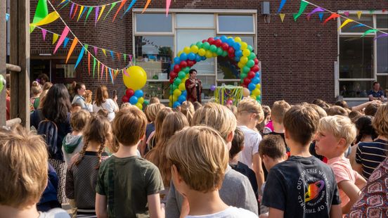 Een eeuw Gertrudisschool in Utrecht: feestweek losgebarsten en 718 aanmeldingen voor reünie