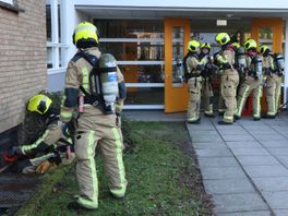 Anne Frankschool in Escamp dicht na brand in kelder: 'Veel roetschade'