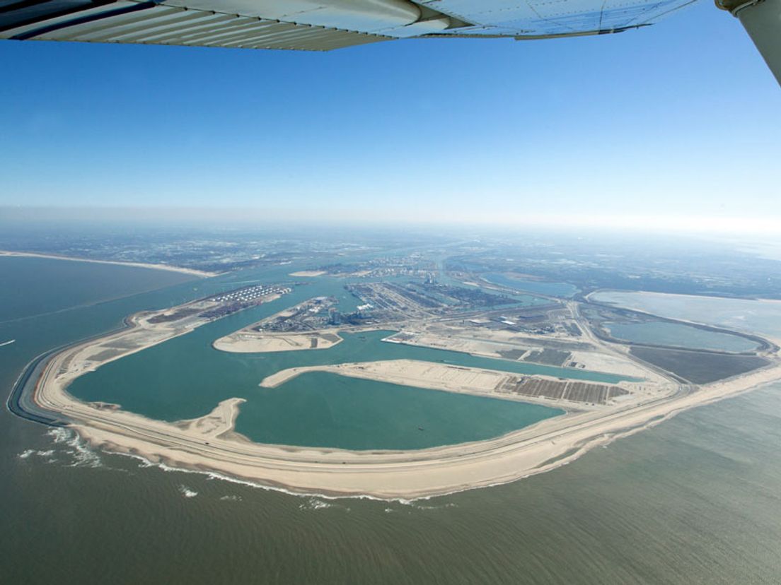 De Maasvlakte II