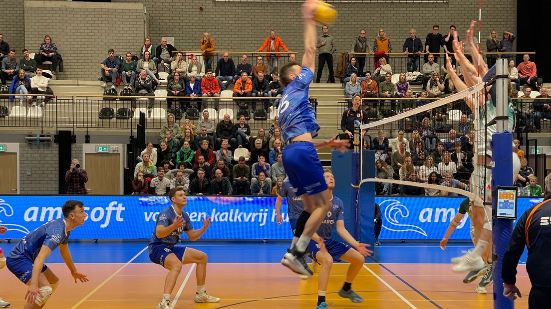 Jacob Kern valt aan namens Lycurgus
