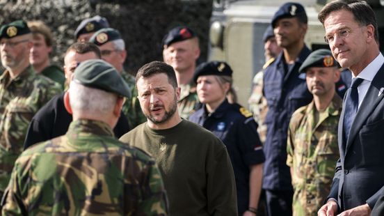 Majoor over bezoek Zelensky aan militaire basis Soesterberg: ‘Je ziet een vermoeide, maar ook heel vastberaden man’