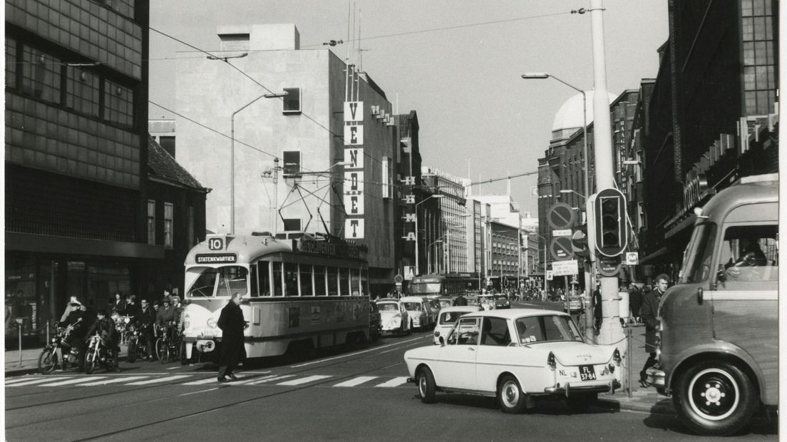 De Haagse Grote Marktstraat in 1968.