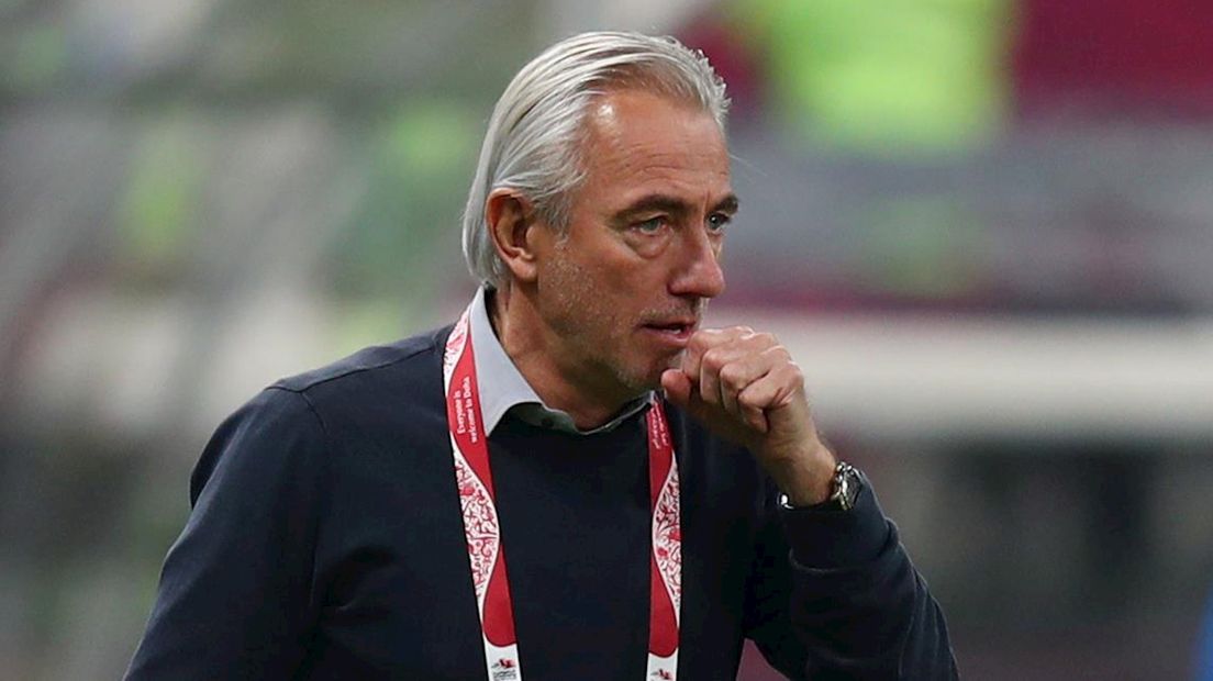 Bert van Marwijk kan zijn koffers pakken bij VAE