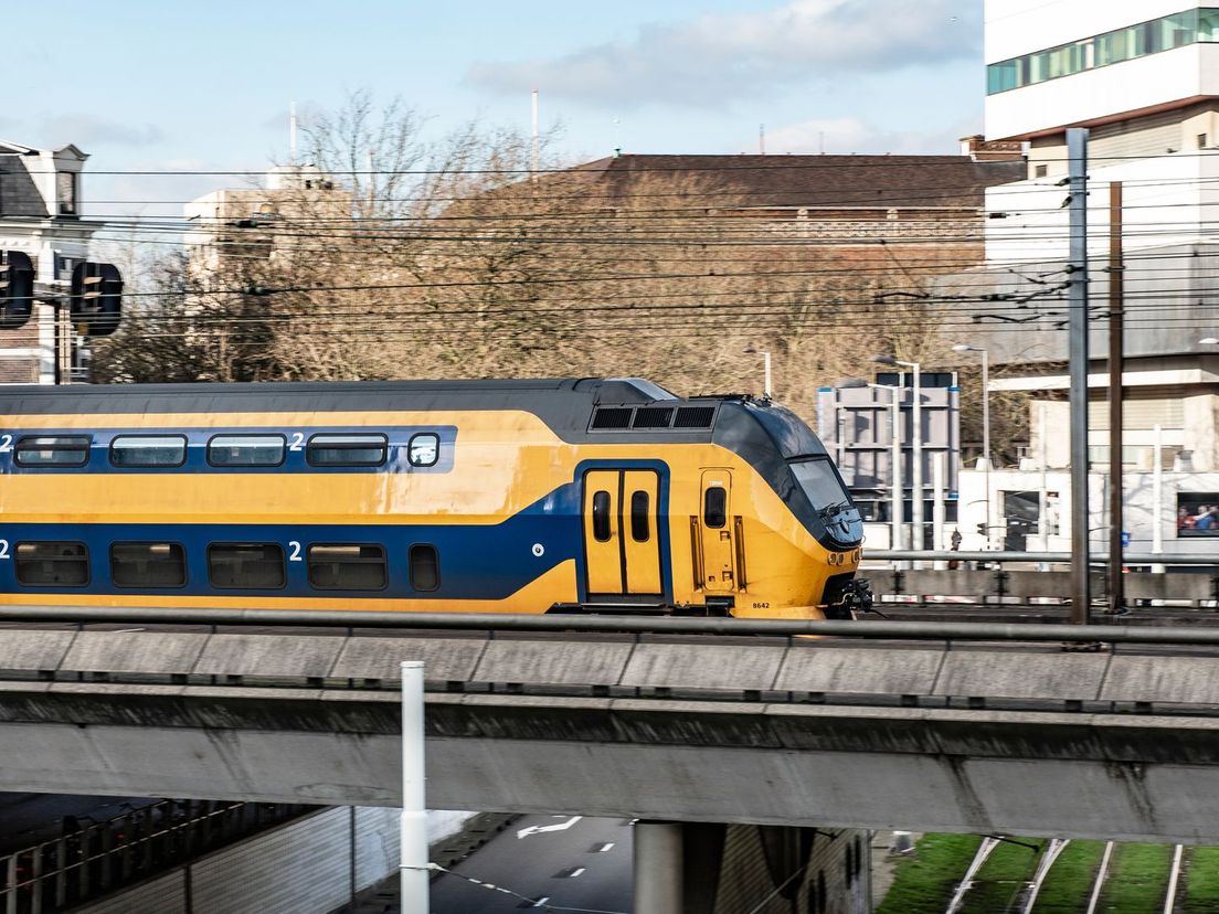Een intercity in Rotterdam