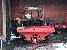 Tractor zet landbouwschuur in brand Zuiddorpe