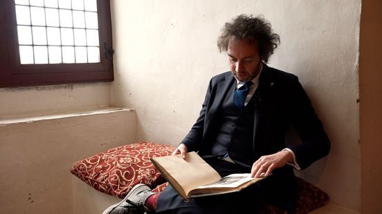 Uniek boek over Kasteel Ammersoyen in 1868 dankzij zinderende hittegolf