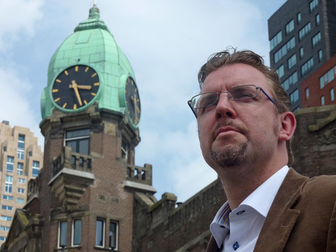 Arjan's blik over de Maas (foto Erik post)