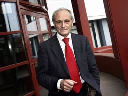 Van trots van Twente tot weggestuurde complotdenker: de ondergang van Sanderink